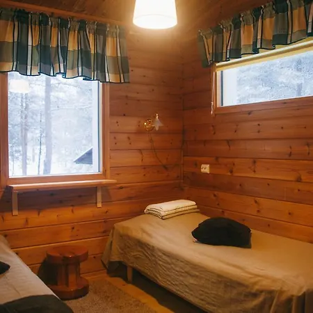 Petäjäkylä * Kuusamo